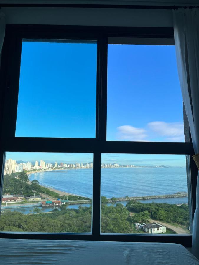 Apartamento Novo Frente Mar Com Piscina Em Home Club Penha  Dış mekan fotoğraf